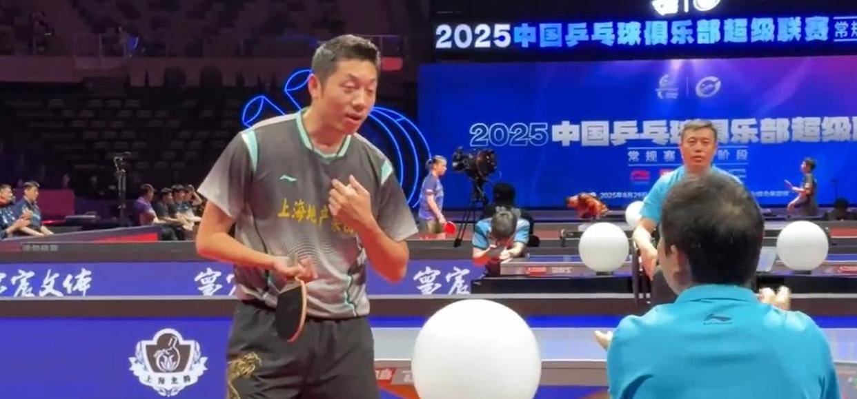 瑞典乒乓球队完胜奥地利乒乓球队，许昕送出助攻