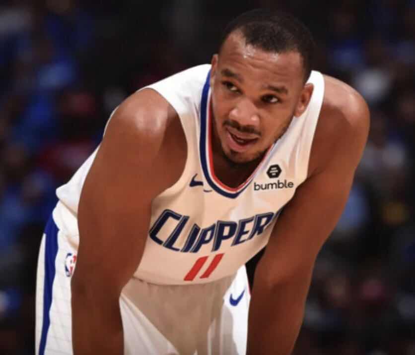 关于中国男篮强势勇士，布拉德利绝境逆转的信息