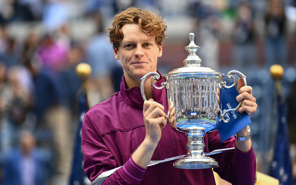 爱游戏入口-ATP总决赛险胜联合杯，辛纳惊艳四座