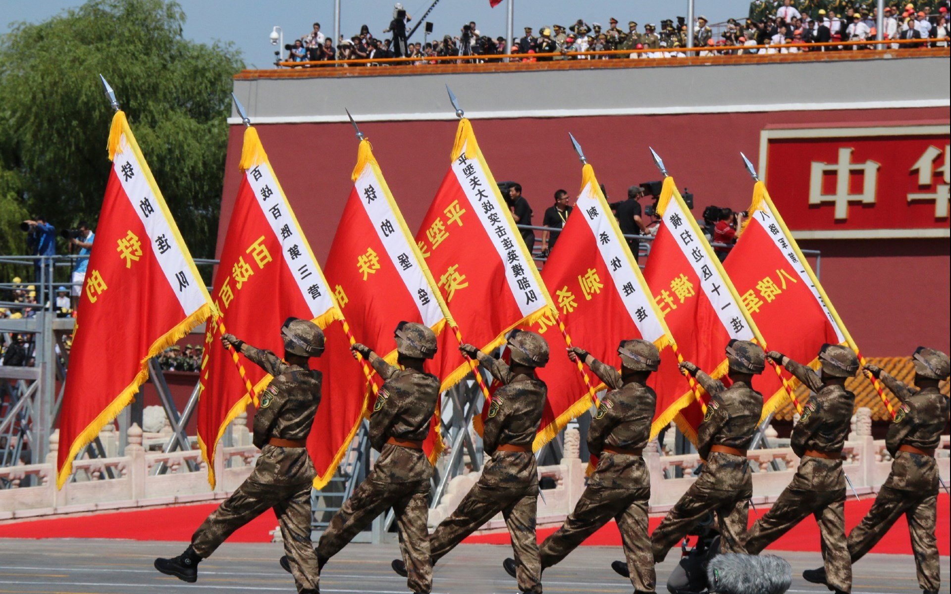 爱游戏APP-唯一性的体育史诗，凯尔特人翻盘猛龙与库里奥运周期关键战接管比赛