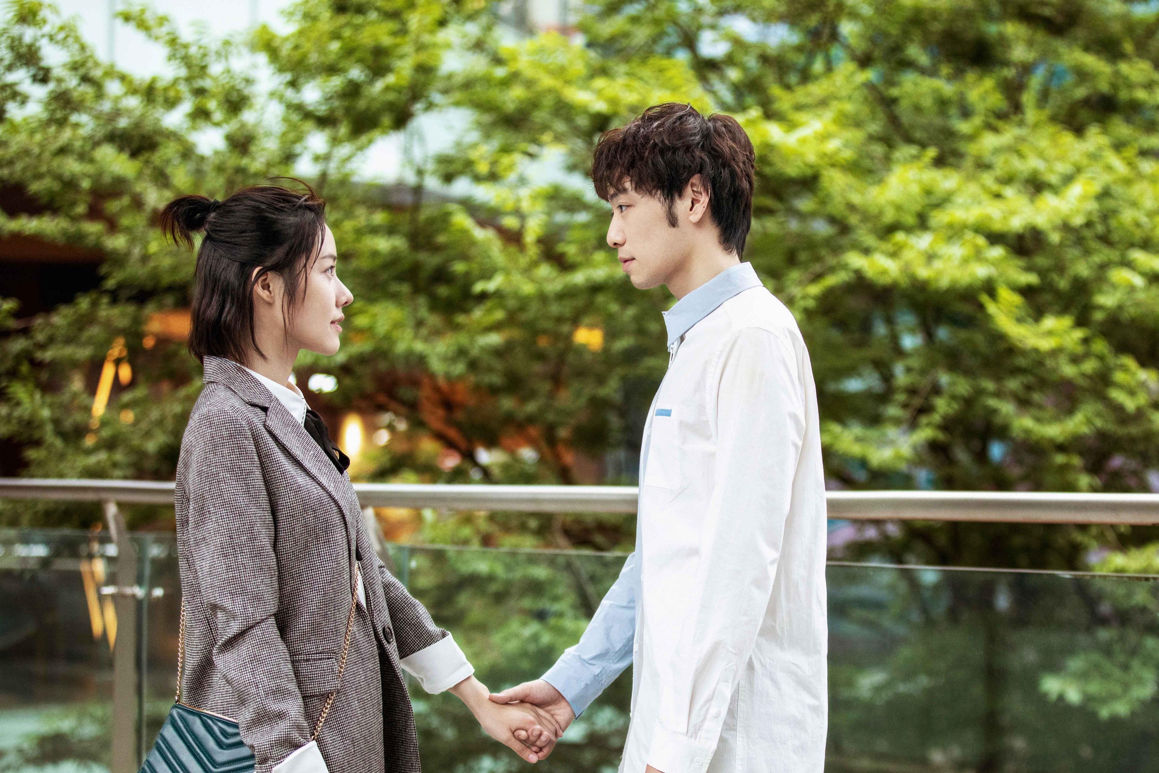 爱游戏在线-里昂之夜与达拉斯黄昏，当横扫成为伟大注脚