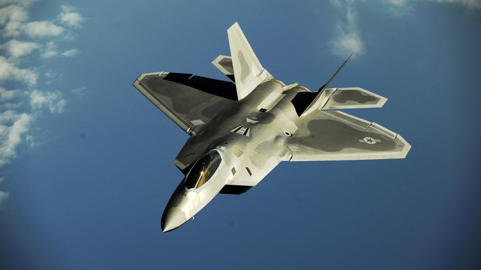 爱游戏-局外人今夜不沉默，罗德里在法兰西暴雨中写就自己的传说