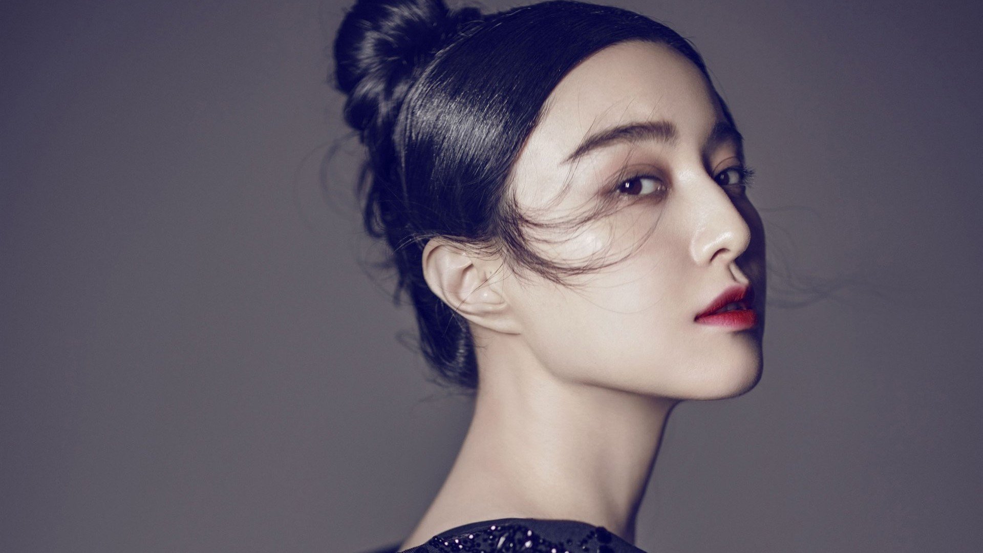 爱游戏-钢铁心脏，雄格拉姆末节16分凿穿风城，雄鹿决胜局带走胜利