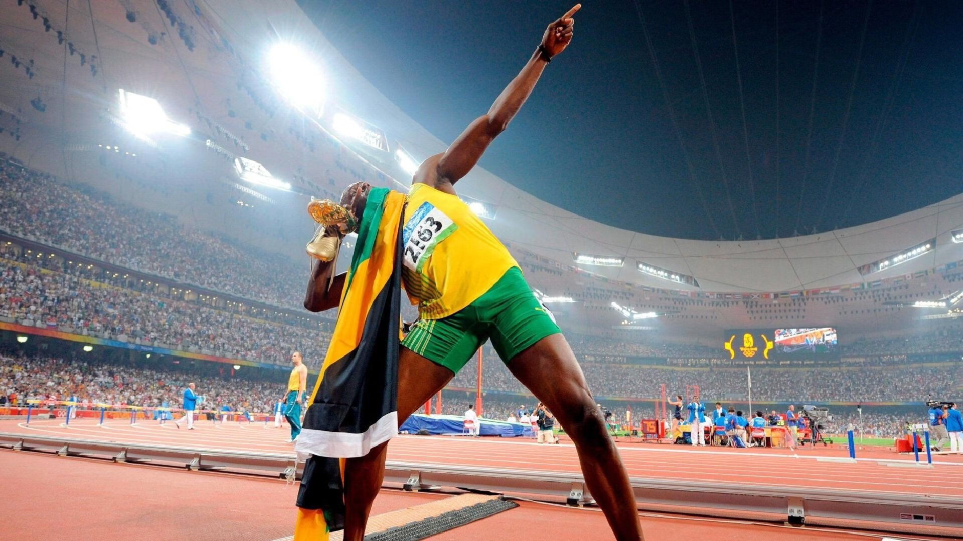 爱游戏娱乐-终场哨响时，梅西的首败如何成为阿根廷的觉醒时刻